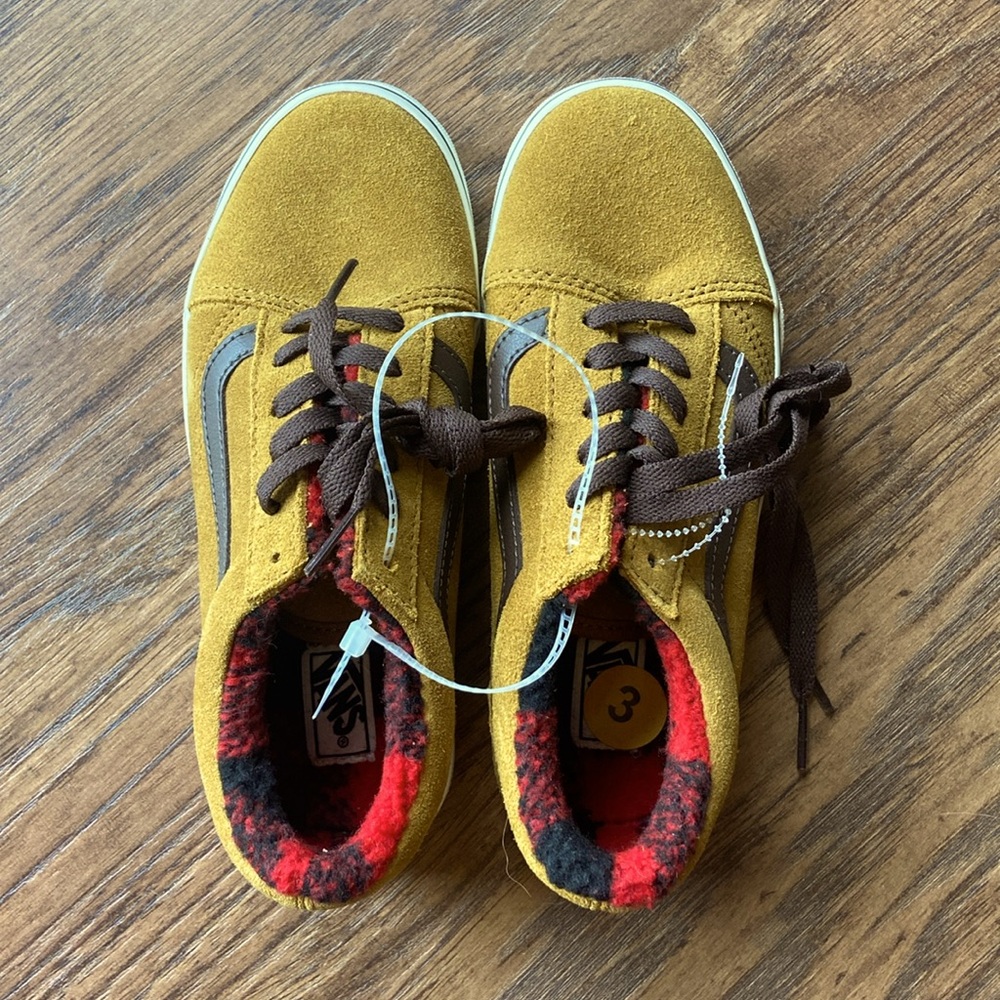 Boys brand NWT vans. Red plaid fleece lining.